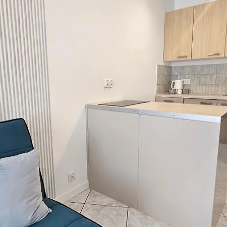 Holidayhomepl 9 Fala Przy Plazy Z Widokiem Na Morze I Osobna Sypialnia Apartment *