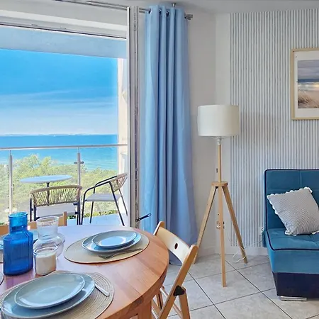 Apartment Holidayhomepl 9 Fala Przy Plazy Z Widokiem Na Morze I Osobna Sypialnia Miedzyzdroje